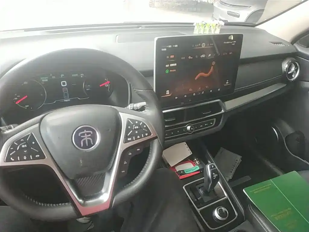 BYD Song New Energy 2019 Song EV500 Smart Connection Glory фото 10
