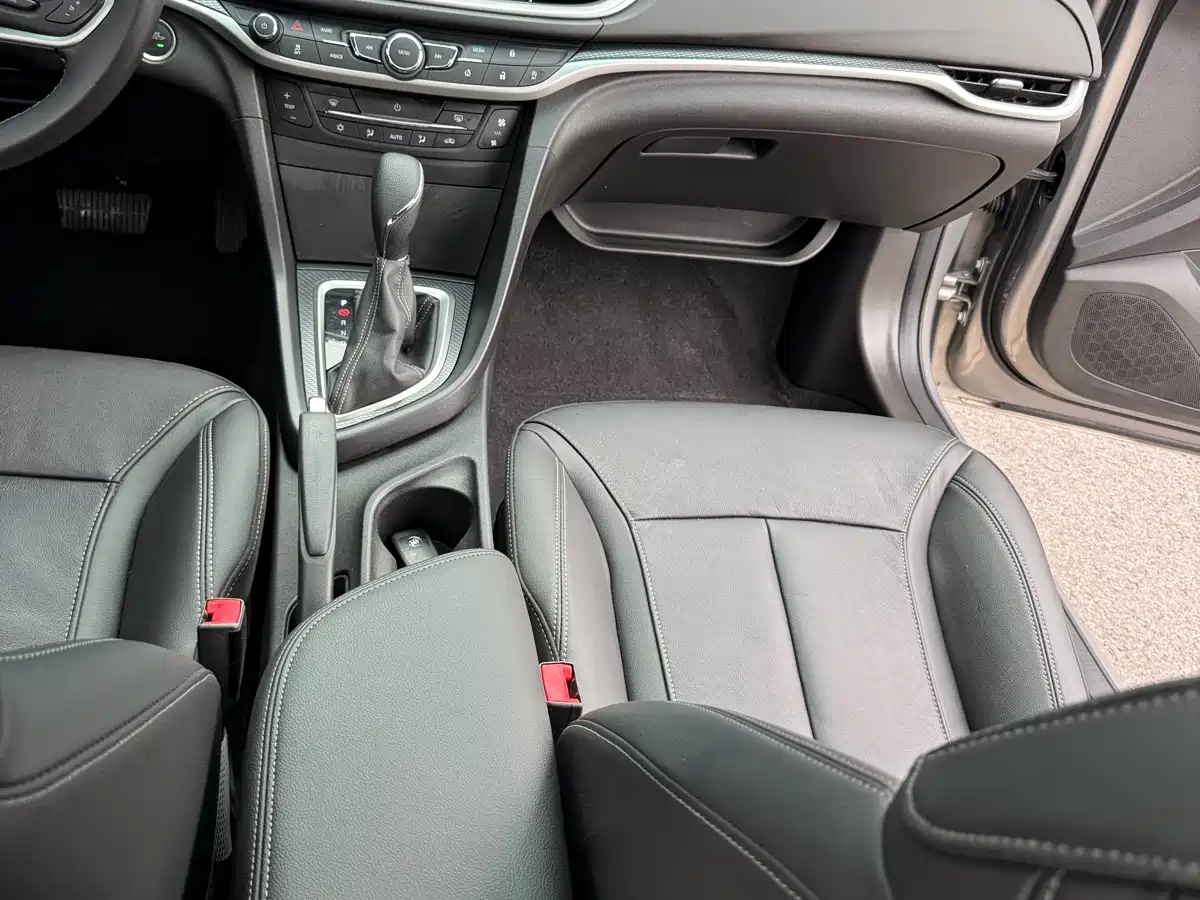 Buick Excelle GT 2019 18T Automatic Connected Elite (China V) фото 13