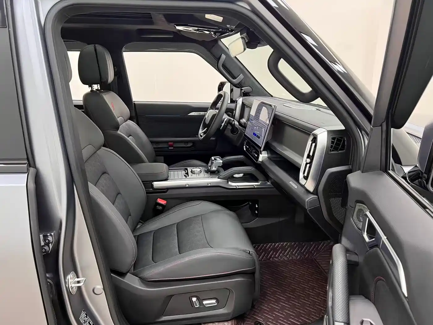 Jetour T2 2025 2025 2.0TD XWD Auto Conquest+