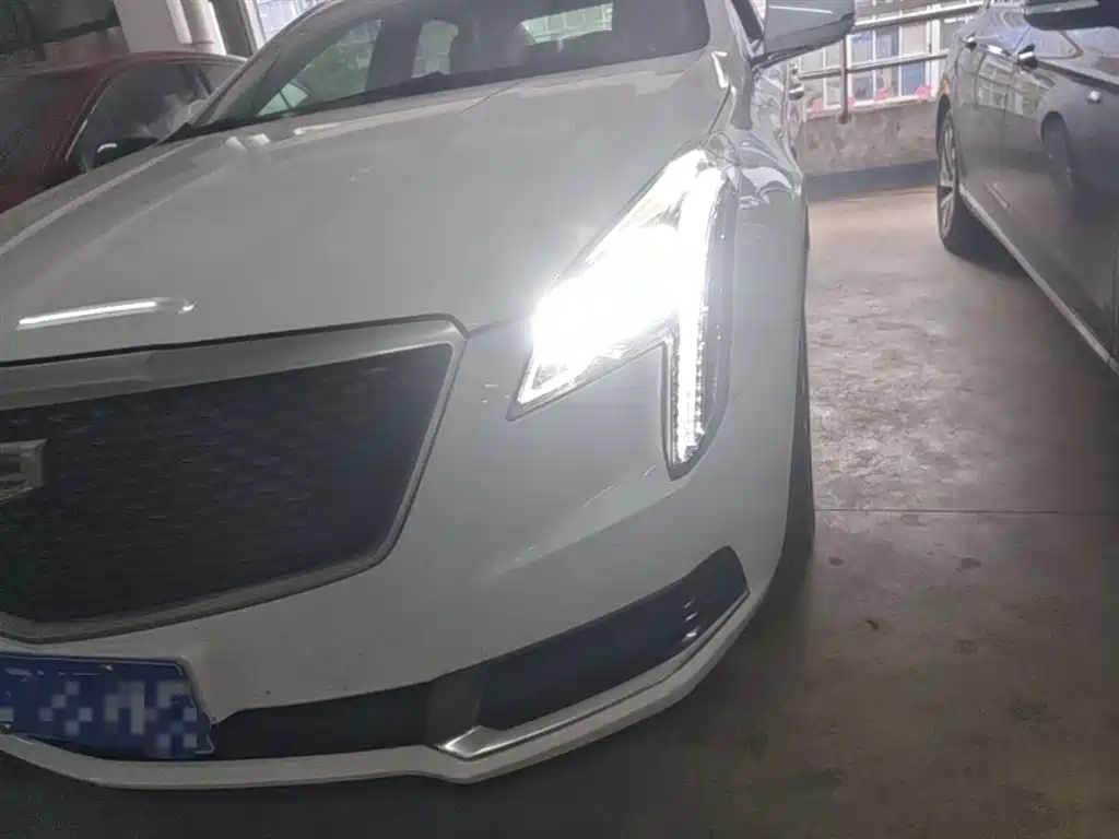 Cadillac XTS 2018 28T Technology фото 24