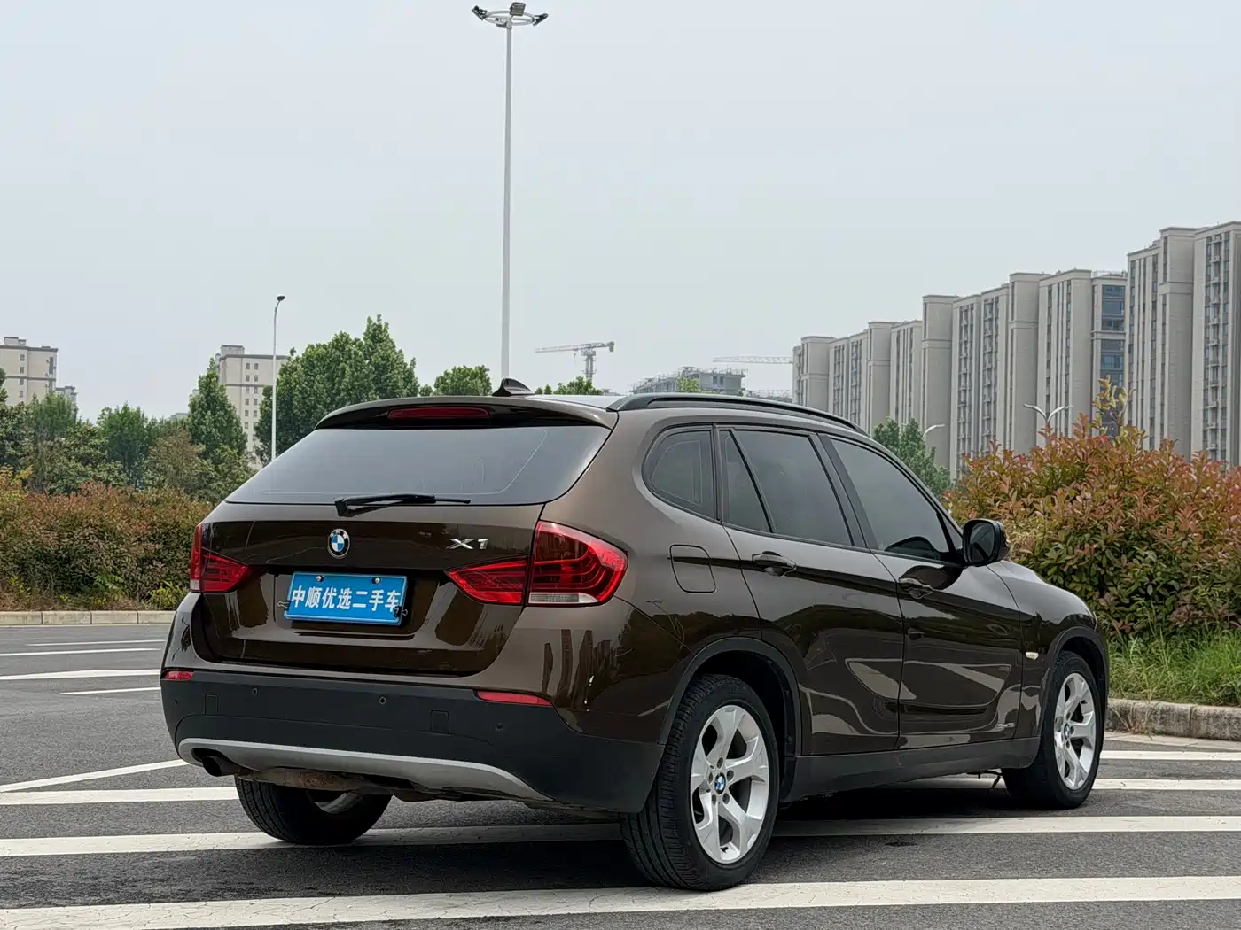 BMW X1 (Import) 2010 sDrive18i Luxury Model фото 5