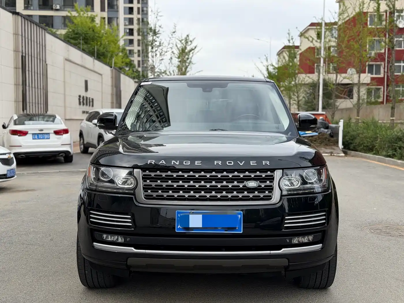 Land Rover Range Rover 2012 5.0 SC V8 Ultimate Genesis Edition фото 2