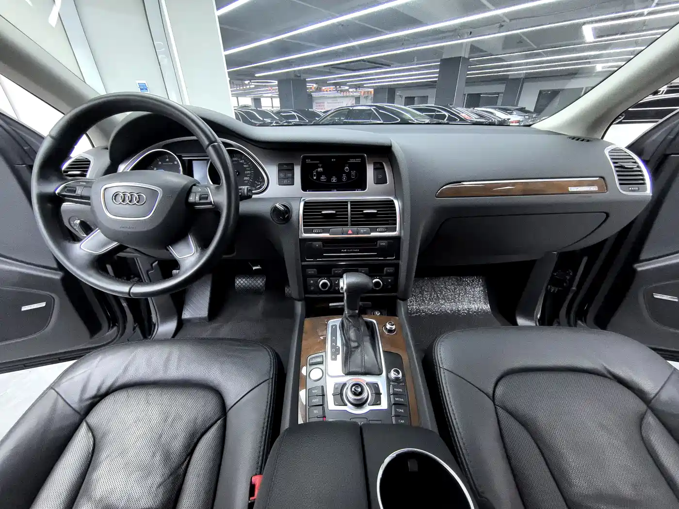 Audi Q7 2012 3.0 TFSI Exclusive (200kW) фото 5