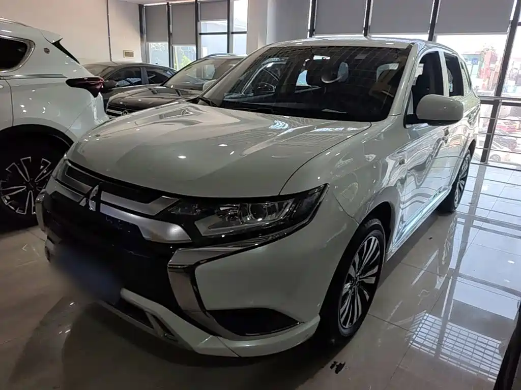 2023 Mitsubishi Outlander