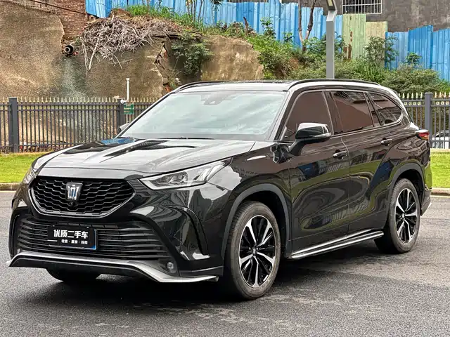 Toyota Crown Kluger 2023 2.5L HEV AWD Flagship Edition