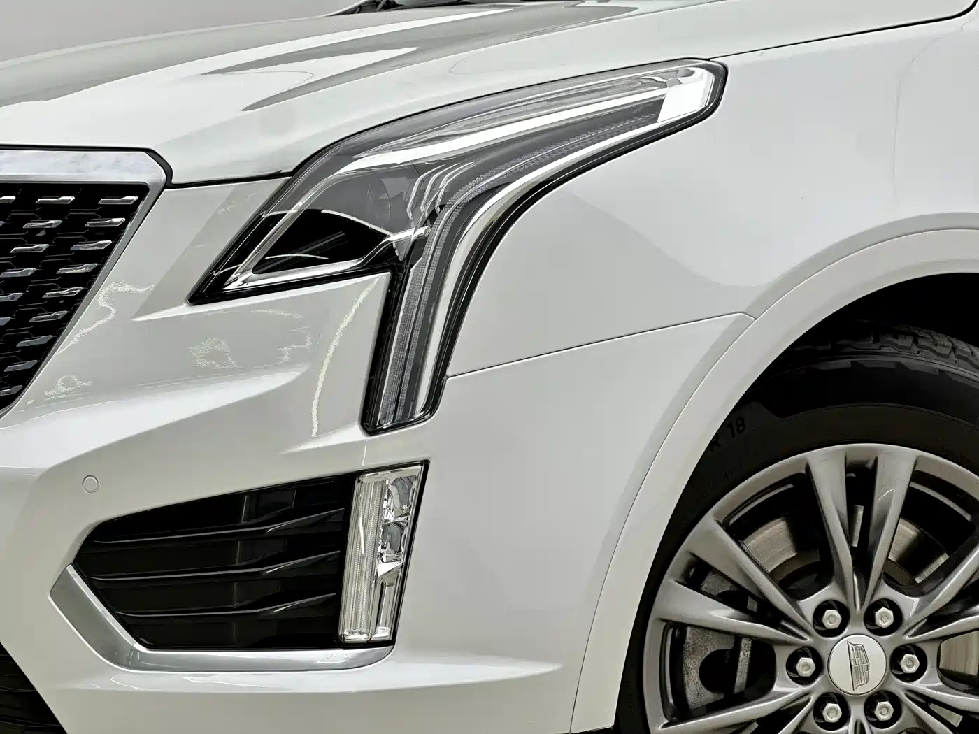 Cadillac XT5 2020 28T Luxury Model фото 14