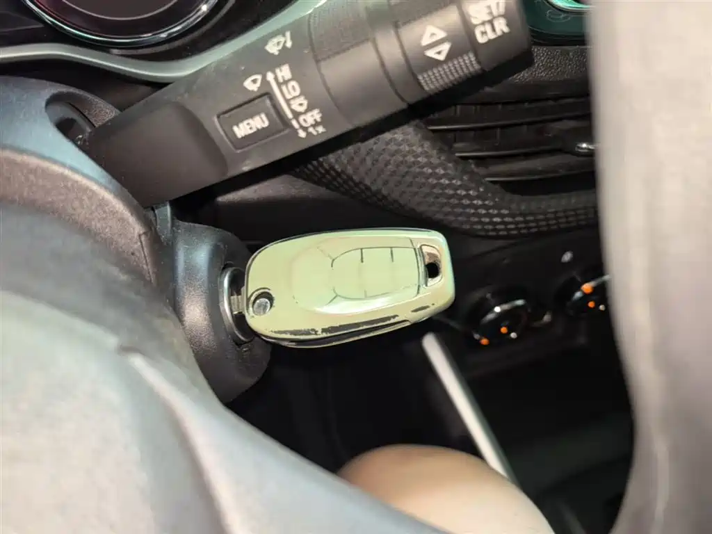 Chevrolet Cavalier 2020 Redline 325T Automatic Delight (China VI) фото 9
