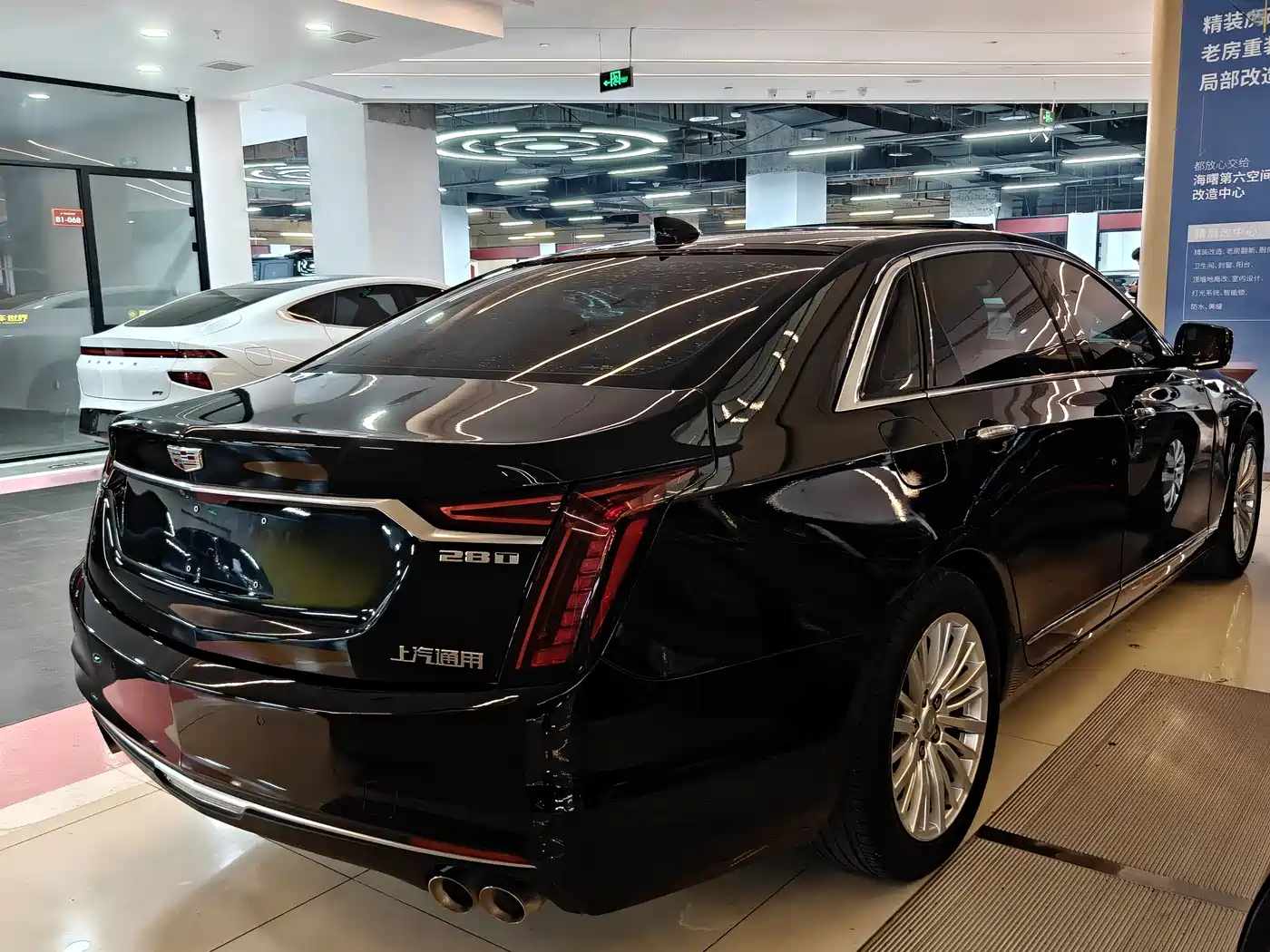 CADILLAC CT6
