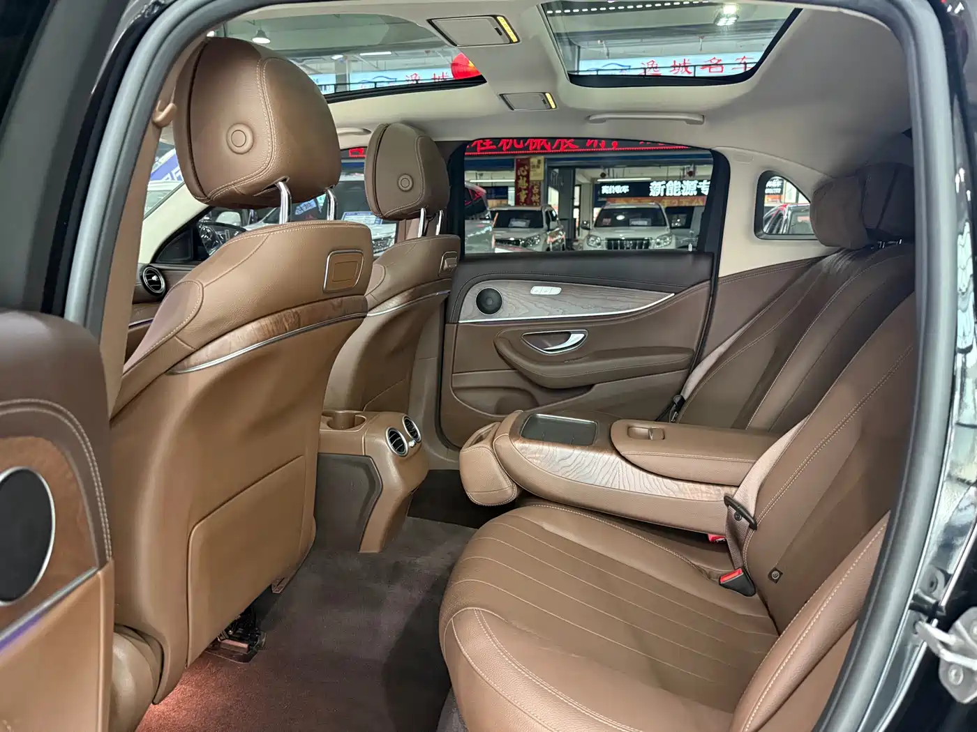 Mercedes-Benz E-Class 2020 Facelift E 300 L Fashion фото 6