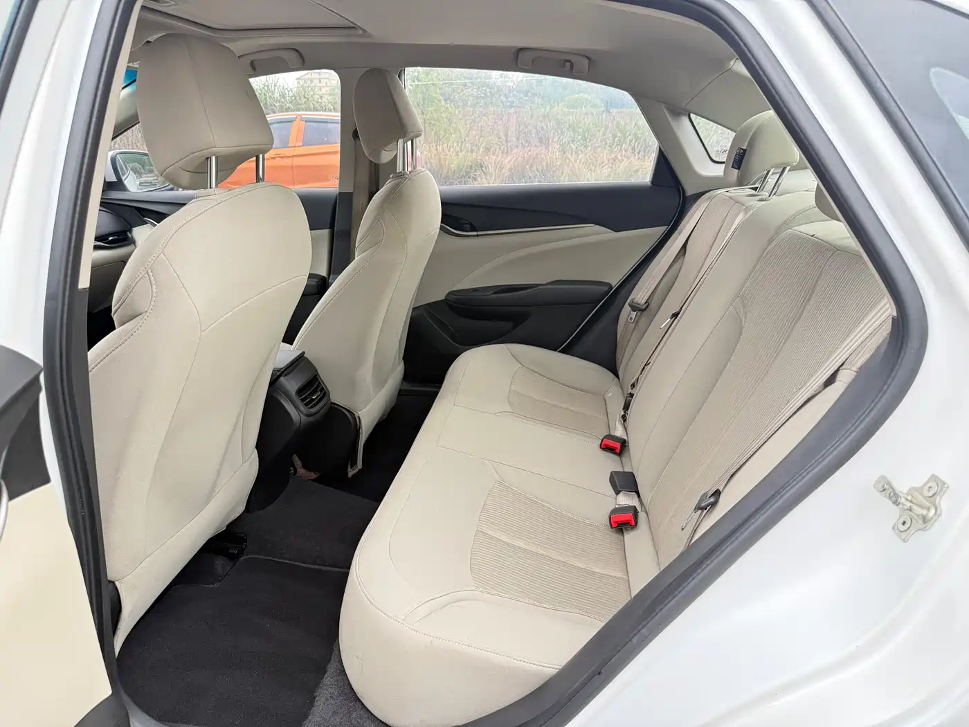 Buick Excelle 2015 15N Automatic Elite фото 9