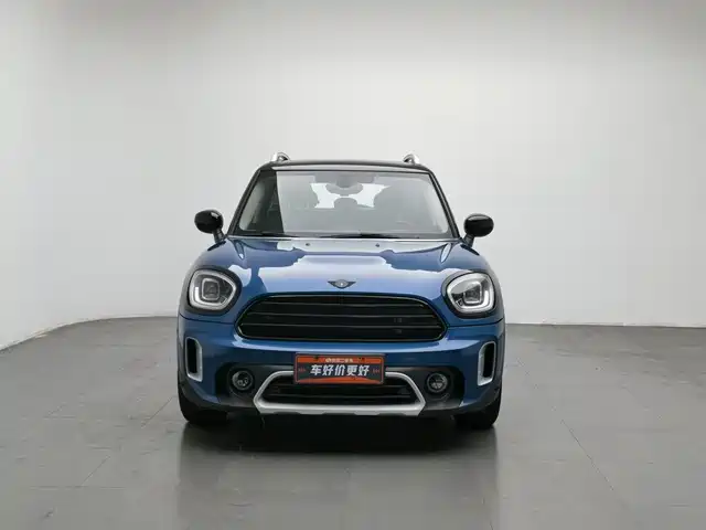 MINI COUNTRYMAN 2022 Facelift 1.5T COOPER ALL4 Connoisseur — фото 3