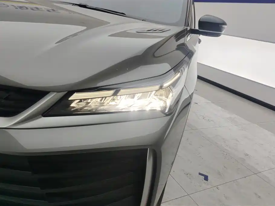 GEELY AUTOMOBILE BINYUE