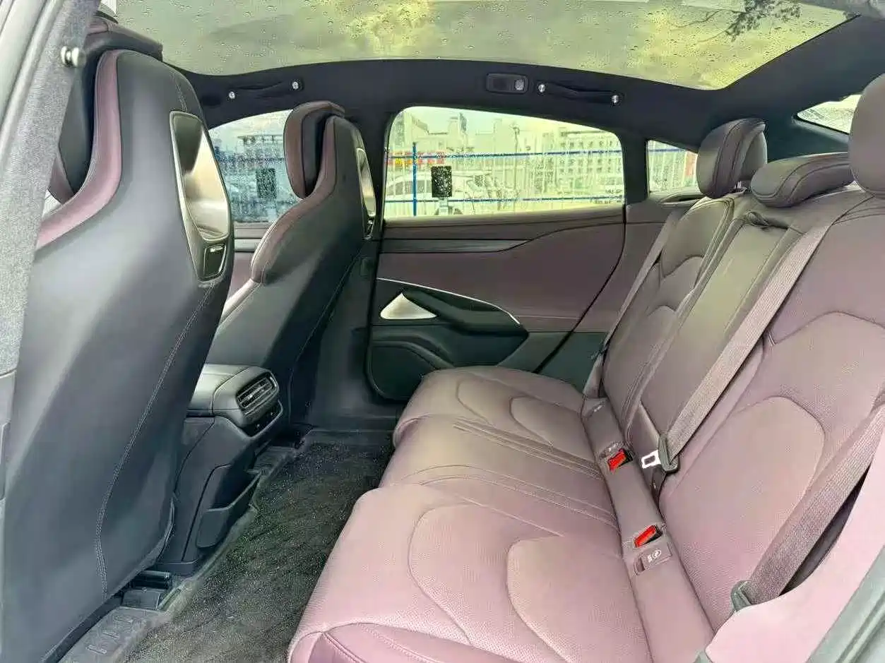 Xiaomi Auto Xiaomi SU7 2024 RWD Long Range Intelligent Driving Edition фото 5