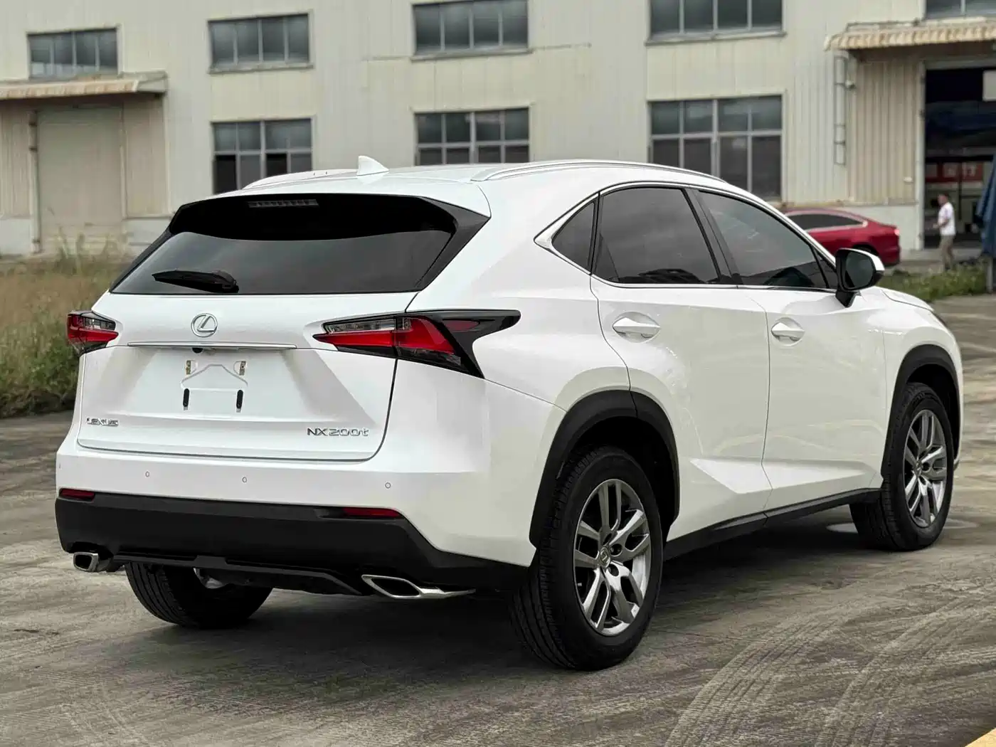 Lexus NX 2016 200 AWD F Sport фото 9