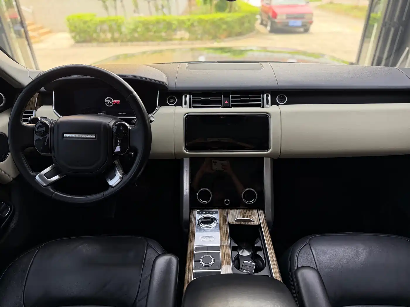 Land Rover Range Rover 2018 3.0 SC V6 Vogue Heritage Edition фото 12