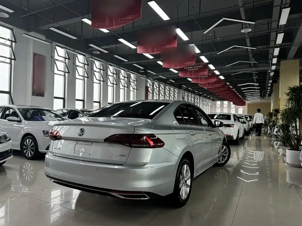 Volkswagen Bora 2019 1.5L Automatic Comfort Type фото 7