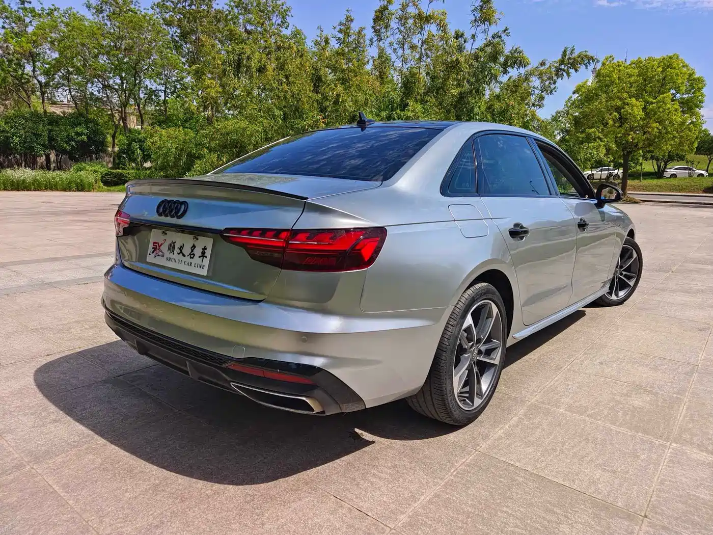 Audi A4L 2020 40 TFSI Fashion Dynamic Edition фото 5