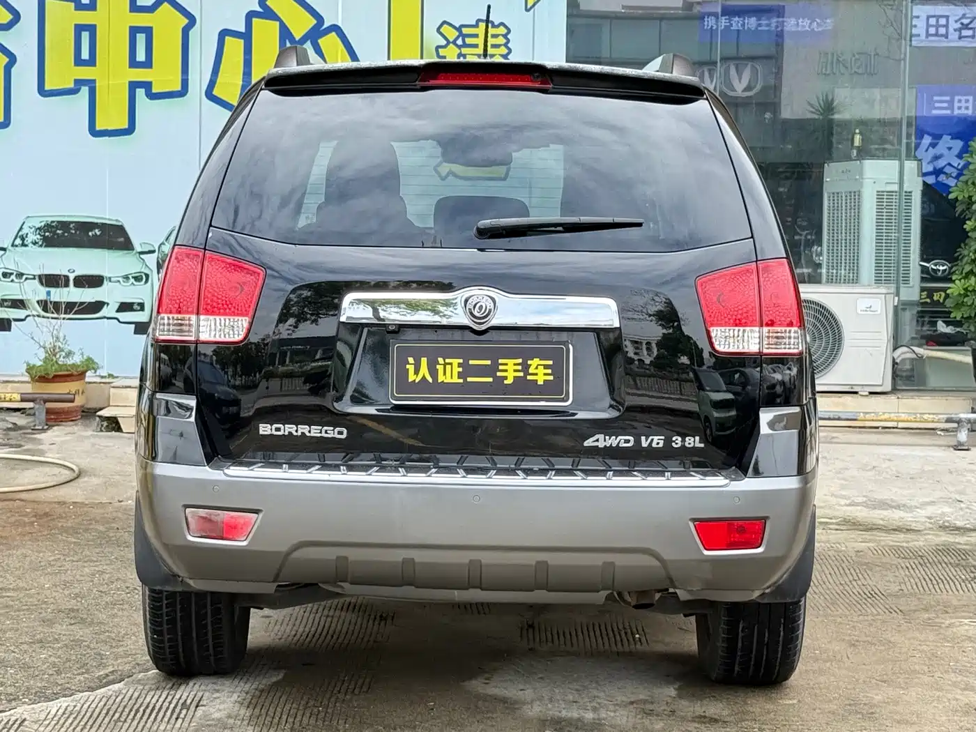 Kia Borego 2011 2008 3.8L Luxury Edition China IV