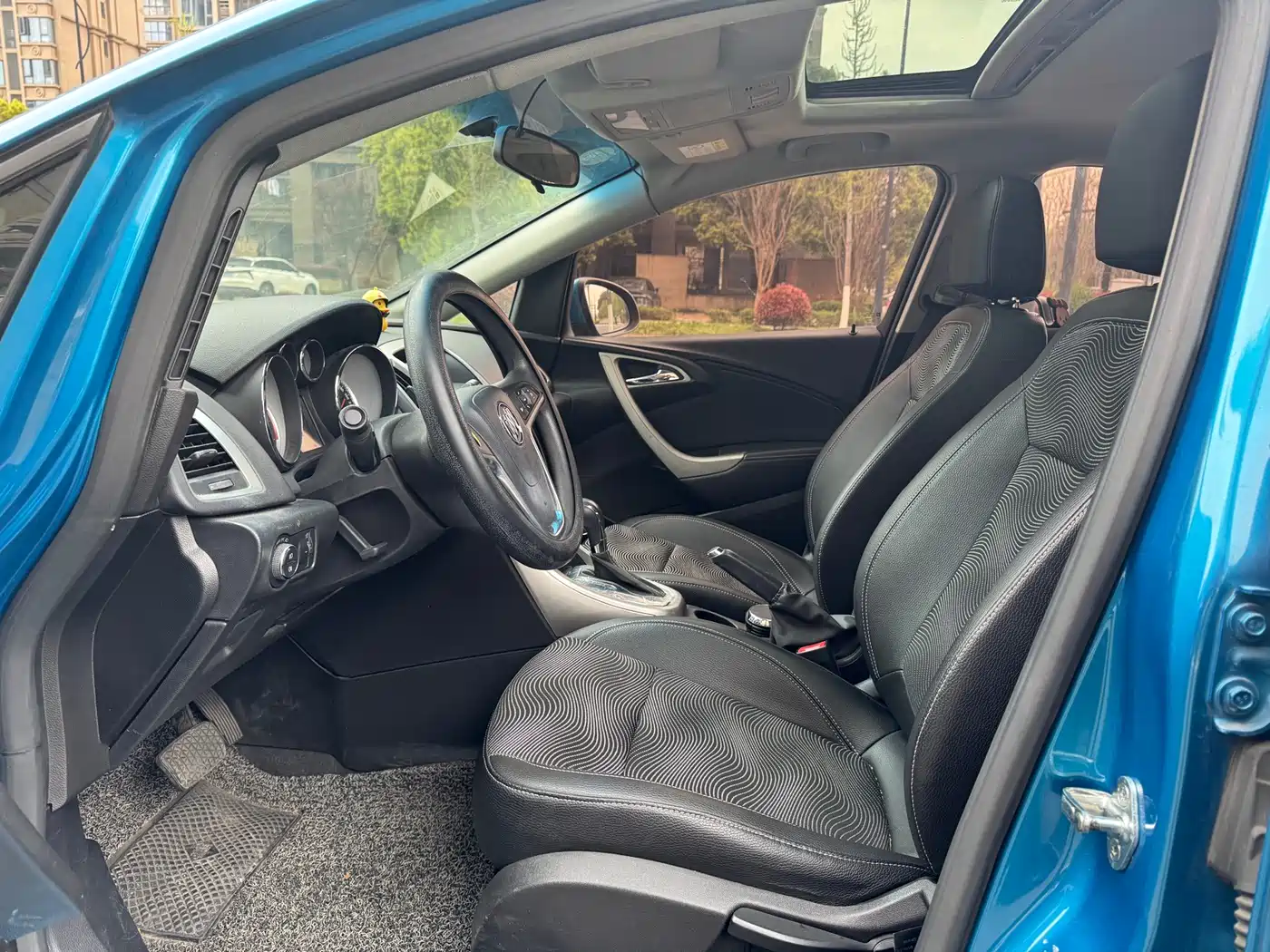 Buick Excelle 2014 XT 1.6L Automatic Fashion фото 7