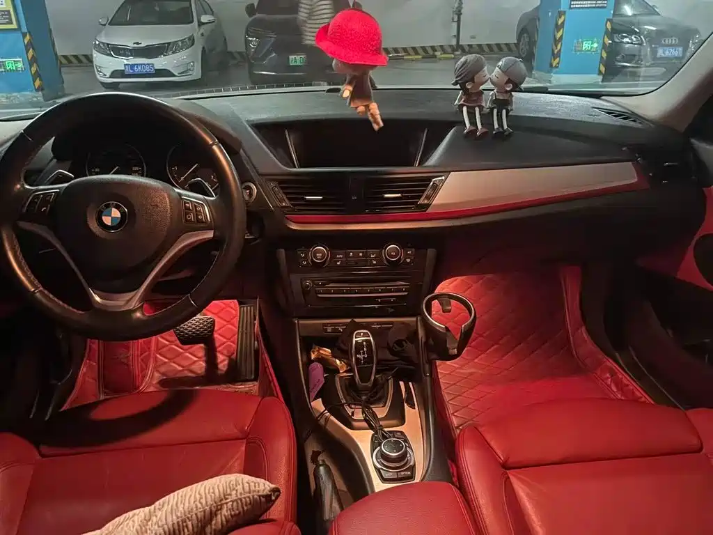 Фото 6 - BMW X1