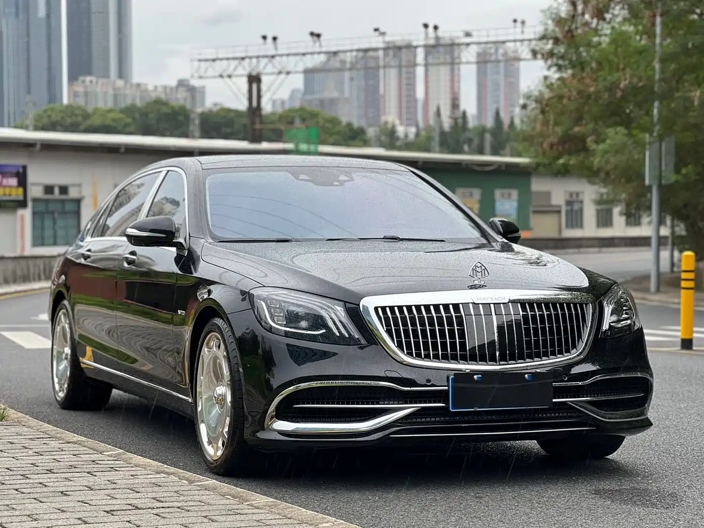 Mercedes-Benz Maybach S-Class 2018 Model S 680 фото 2