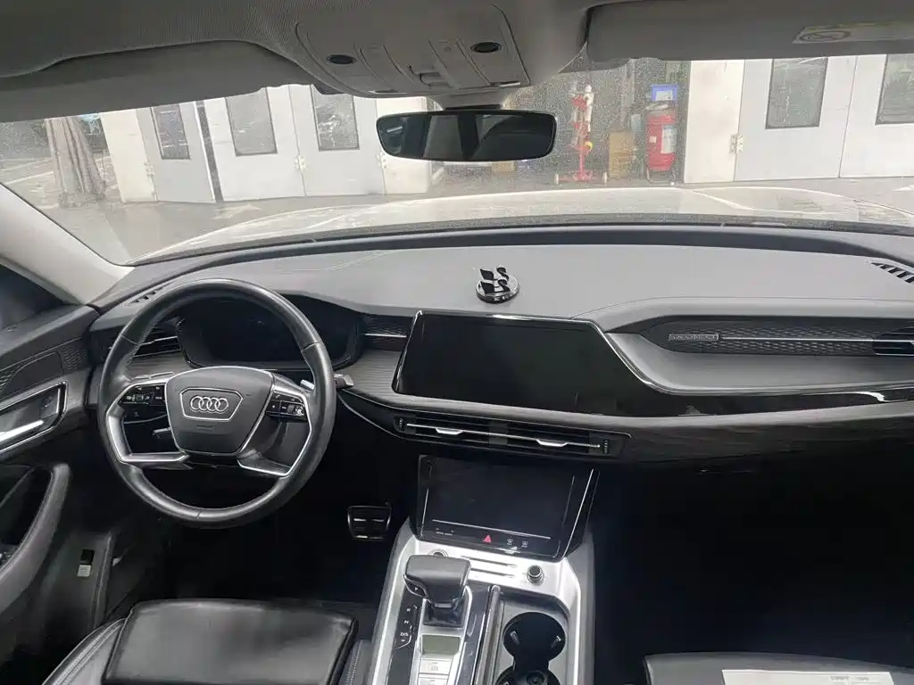 Audi Q6 2024 2024 40 TFSI quattro Cloud View Yulin Package 7-seater