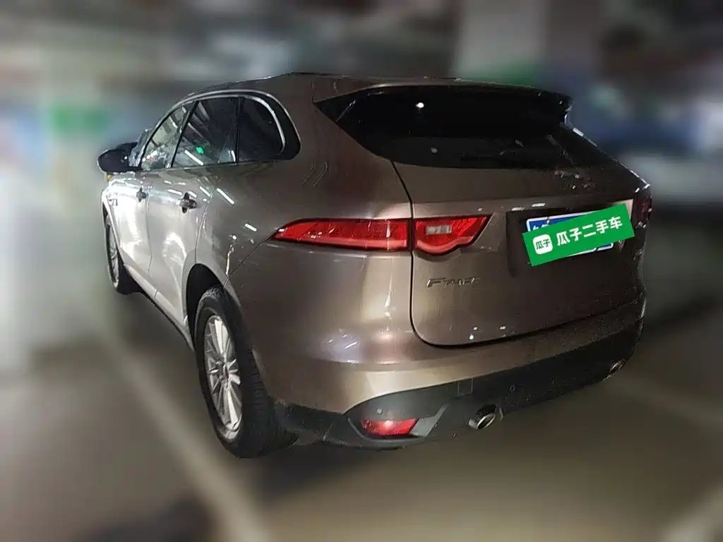 Jaguar F-PACE 2017 2018 2.0T 4WD Urban Premium Edition