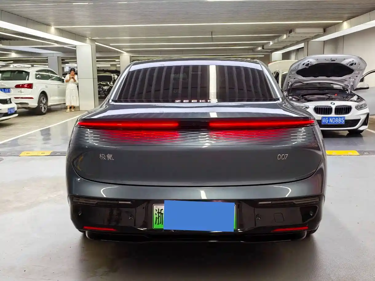 ZEEKR 007 2024 2024 RWD Intelligent Driving Edition 100kWh