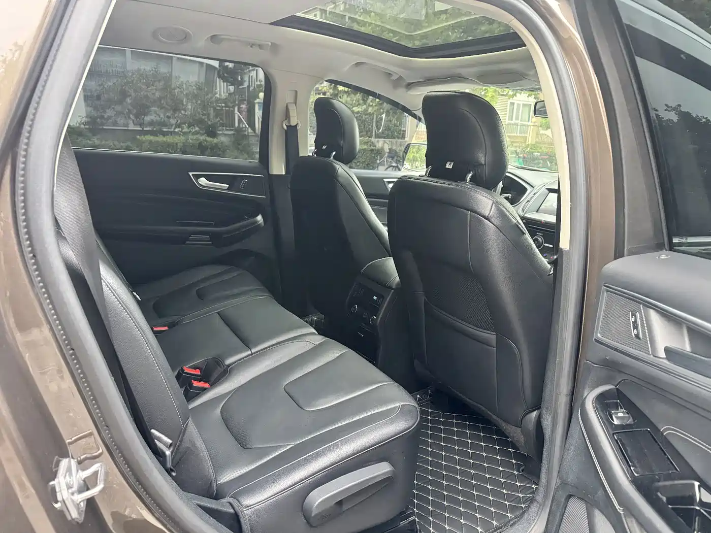 Ford Edge 2017 2016 EcoBoost 245 4WD Premium 7-Seater