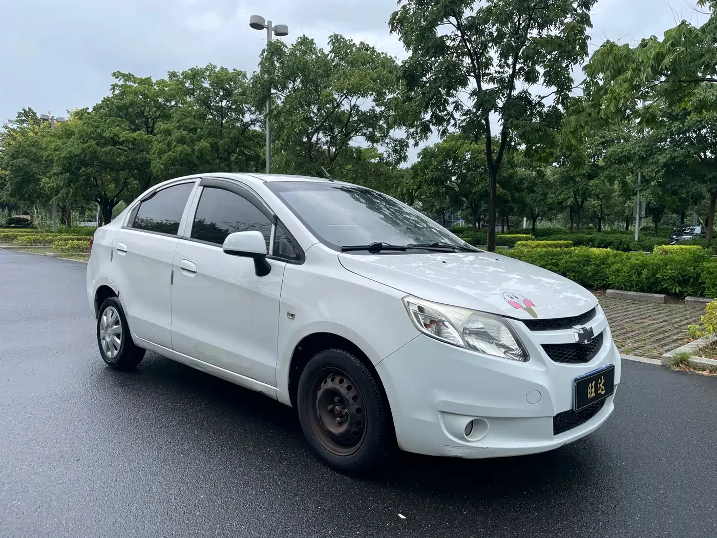 Chevrolet Sail 2014 2011 Sedan 1.4L AMT Happiness Edition