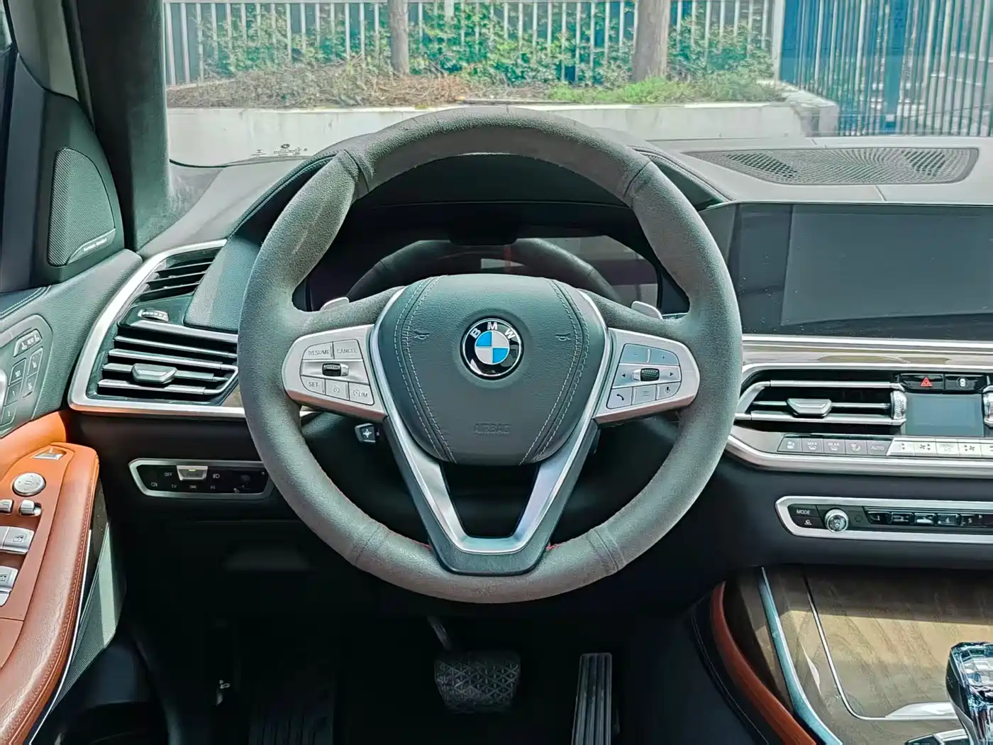 BMW X7 2020 xDrive40i Premium Luxury Package фото 23