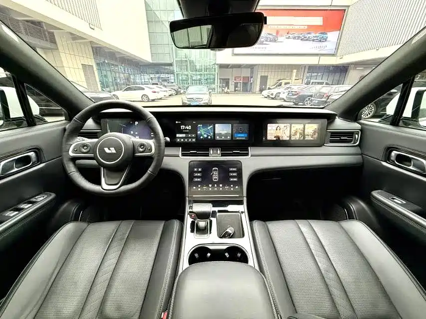 Photo 5 - Li Auto Li ONE