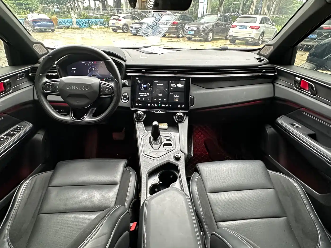 Lynk & Co 01 EM-P 2021 2021 1.5TD PHEV Halo
