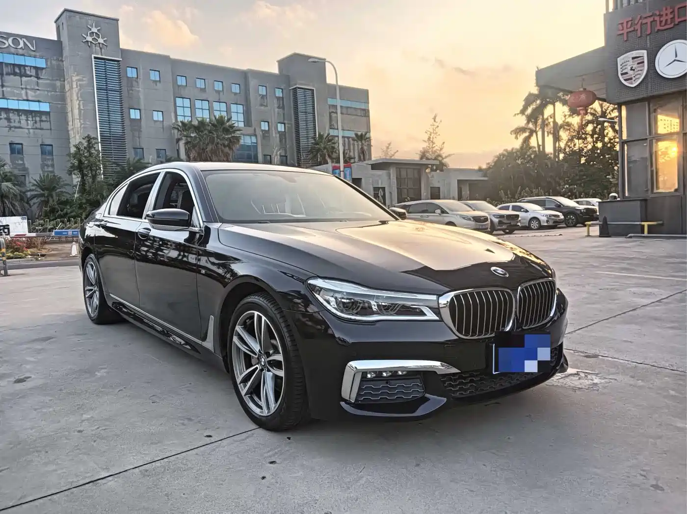 BMW 7 Series 2018 730Li Premium Type M Sport Package фото 3