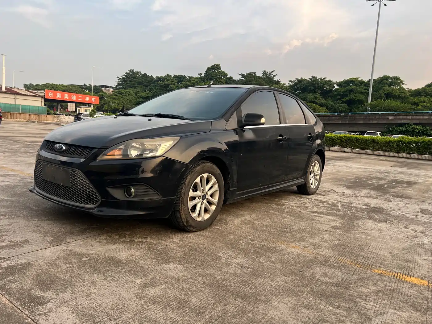Фото 1 - Ford Focus