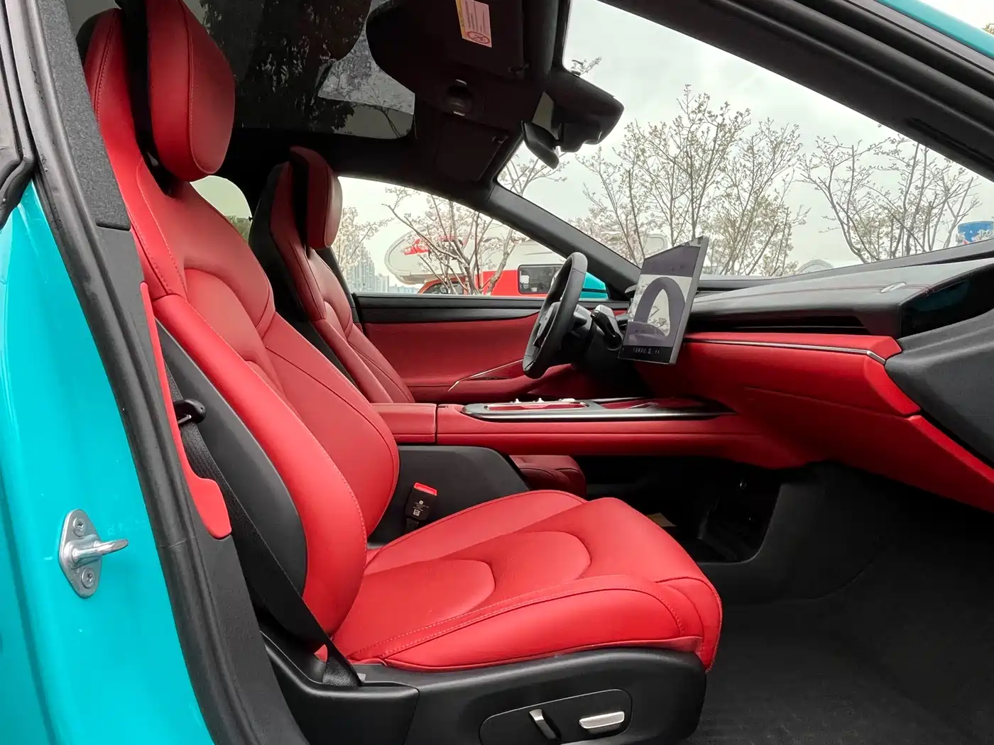 XIAOMI CAR XIAOMI SU7