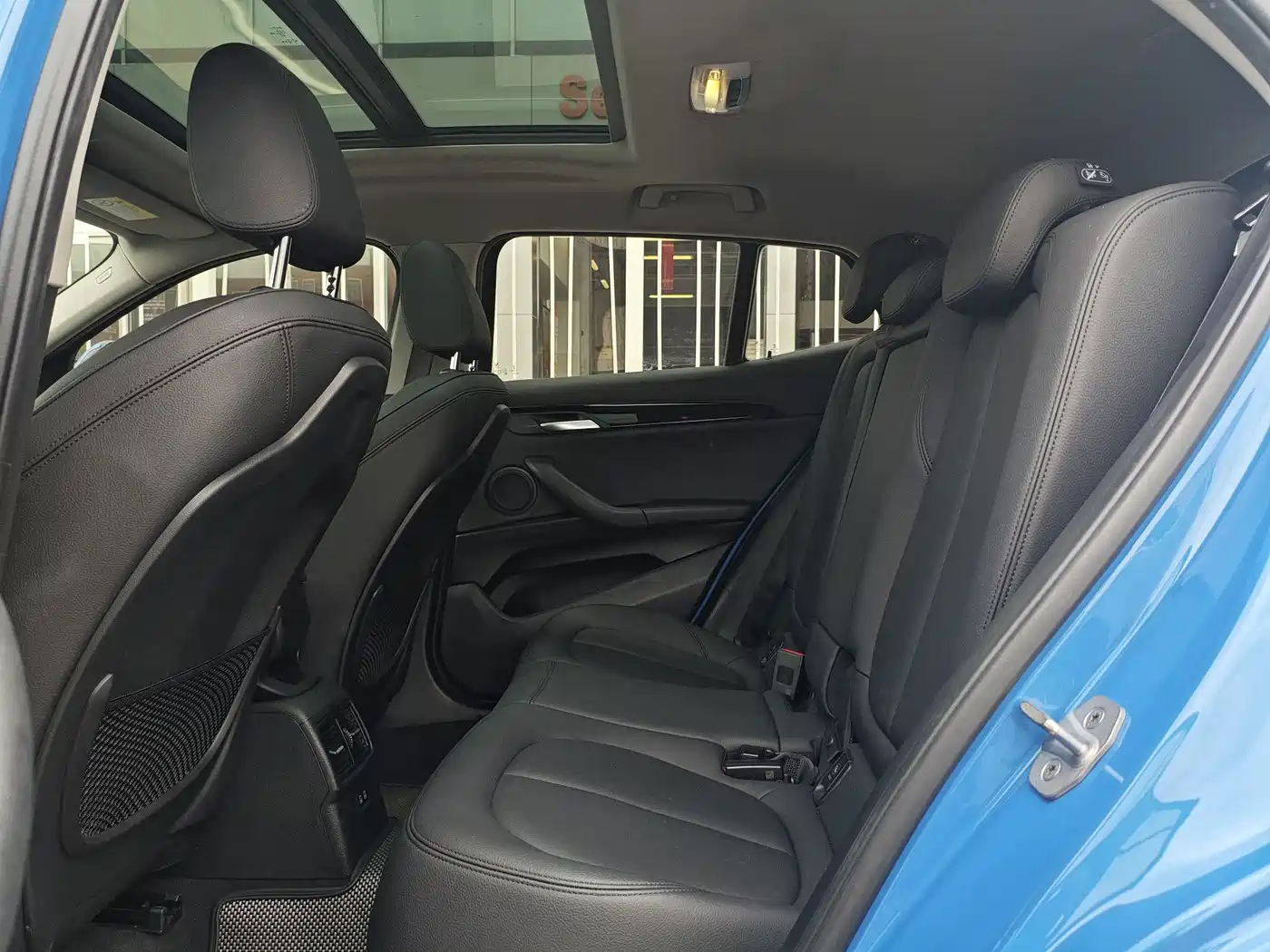 BMW X2 (Import) 2019 sDrive25i Leading M Off-Road Package China VI фото 8