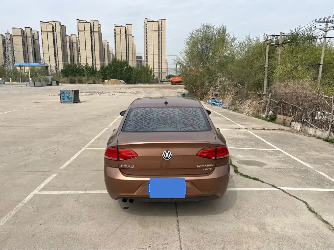 Volkswagen Lamando 2017 230TSI DSG Trend Edition фото 18