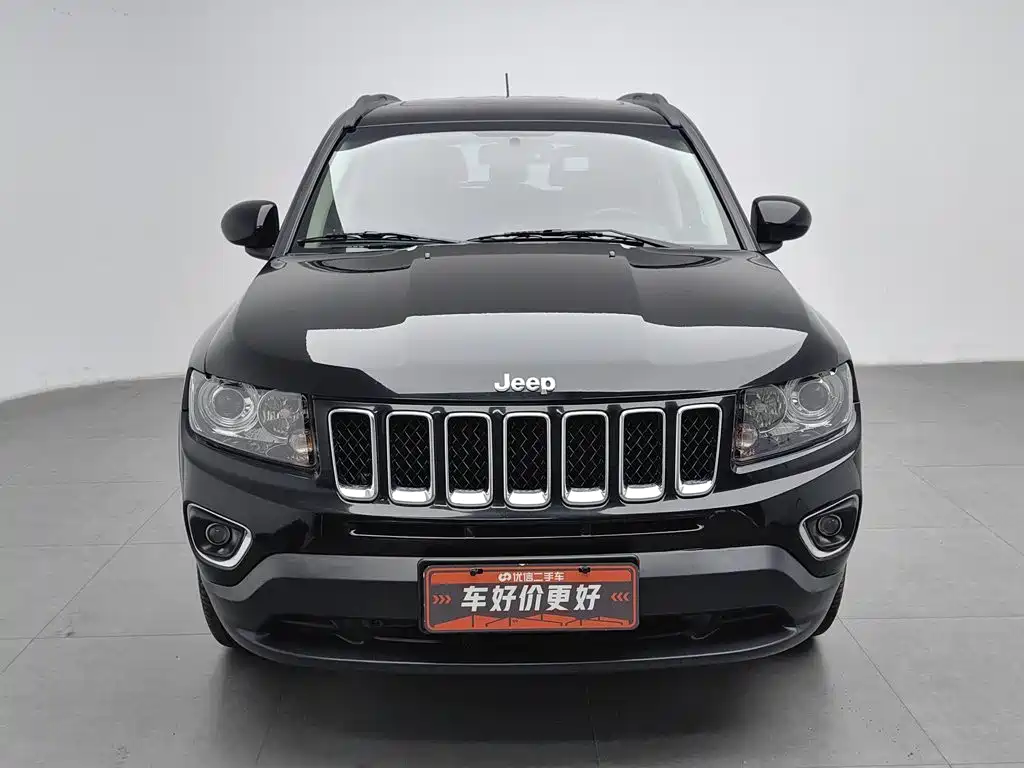 Jeep Compass (Import) 2014 2014 Facelift 2.4L 4WD Comfort Edition