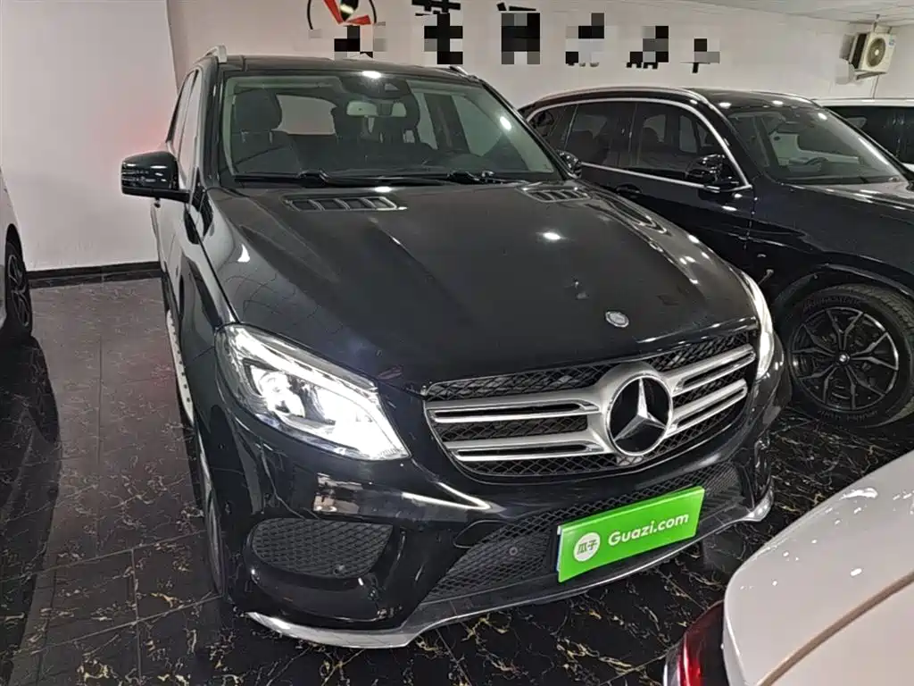 Mercedes-Benz GLE 2017 GLE 320 4MATIC Dynamic фото 3