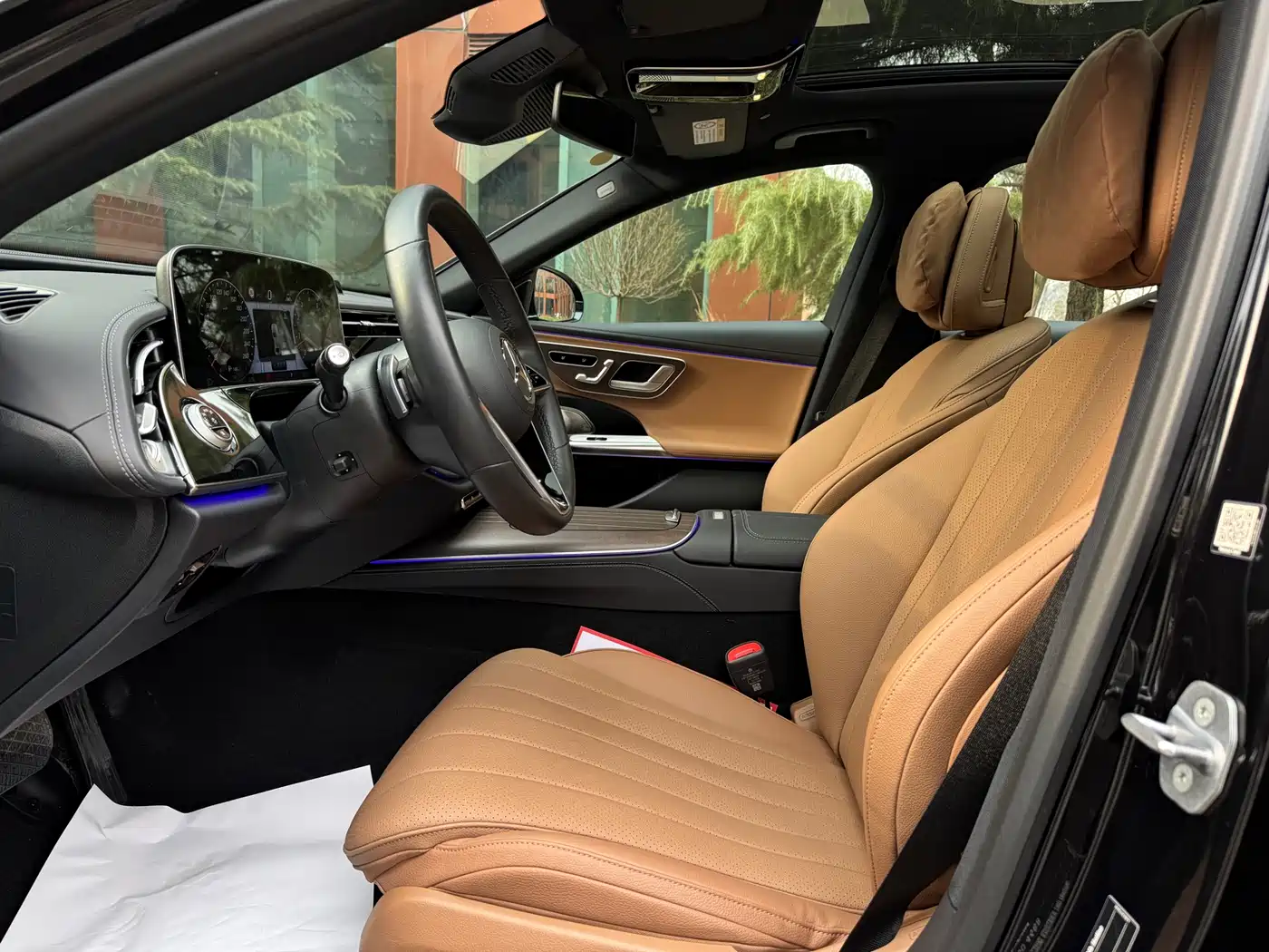 Mercedes-Benz E-Class 2024 Model E 300 L Luxury фото 12