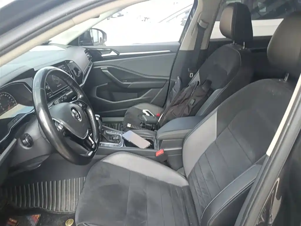 Volkswagen Sagitar 2019 280TSI DSG Luxury Edition China VI фото 22
