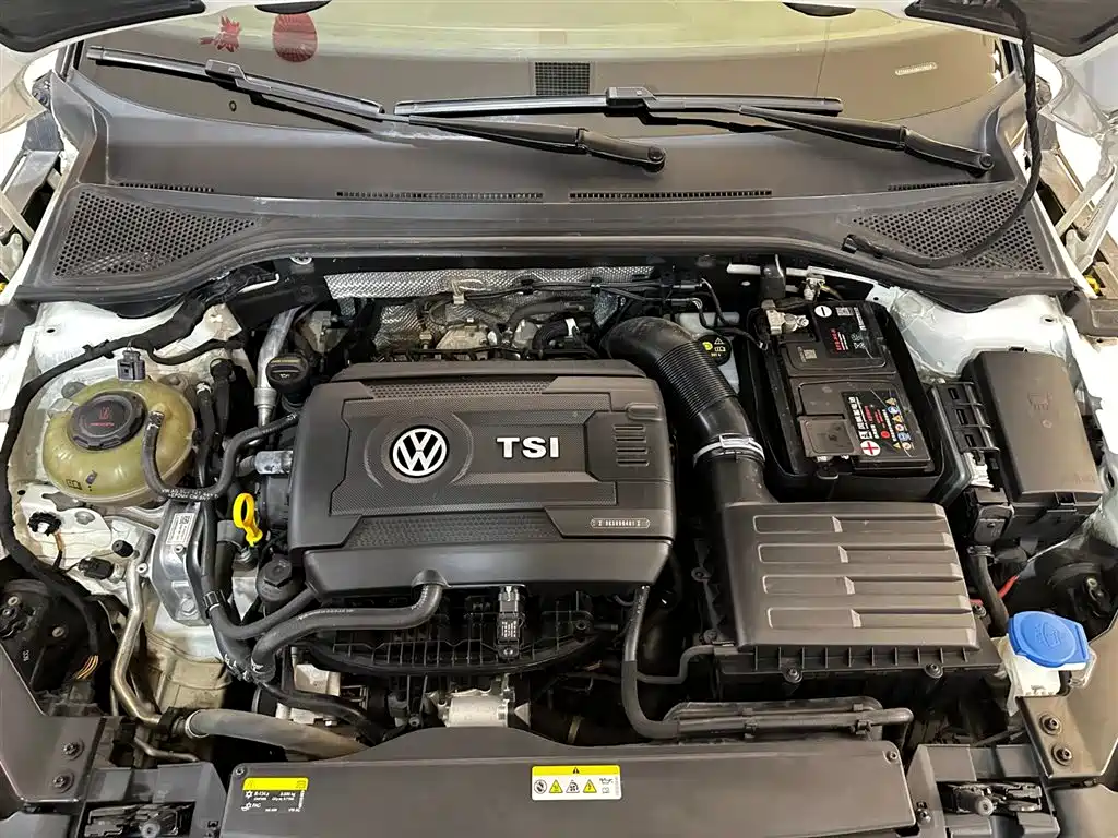 Volkswagen FAW-Volkswagen CC 2021 380TSI Eye-catching Edition фото 35