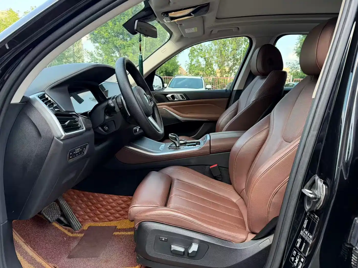 BMW X5 (Import) 2020 xDrive40i M Sport Package фото 5