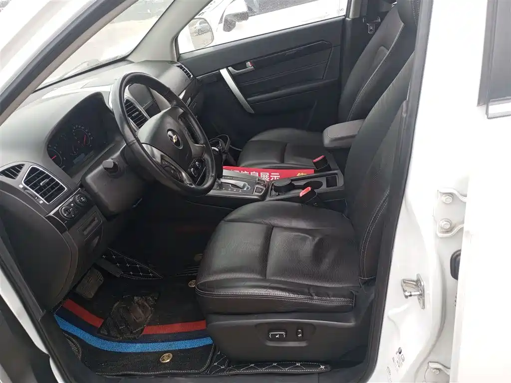 Chevrolet Captiva 2014 2.4L 4WD Flagship 7-seater фото 11