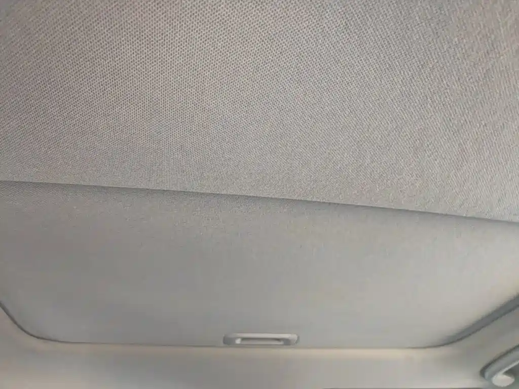 Hyundai Reina 2014 2014 Model 1.4L Automatic GLX