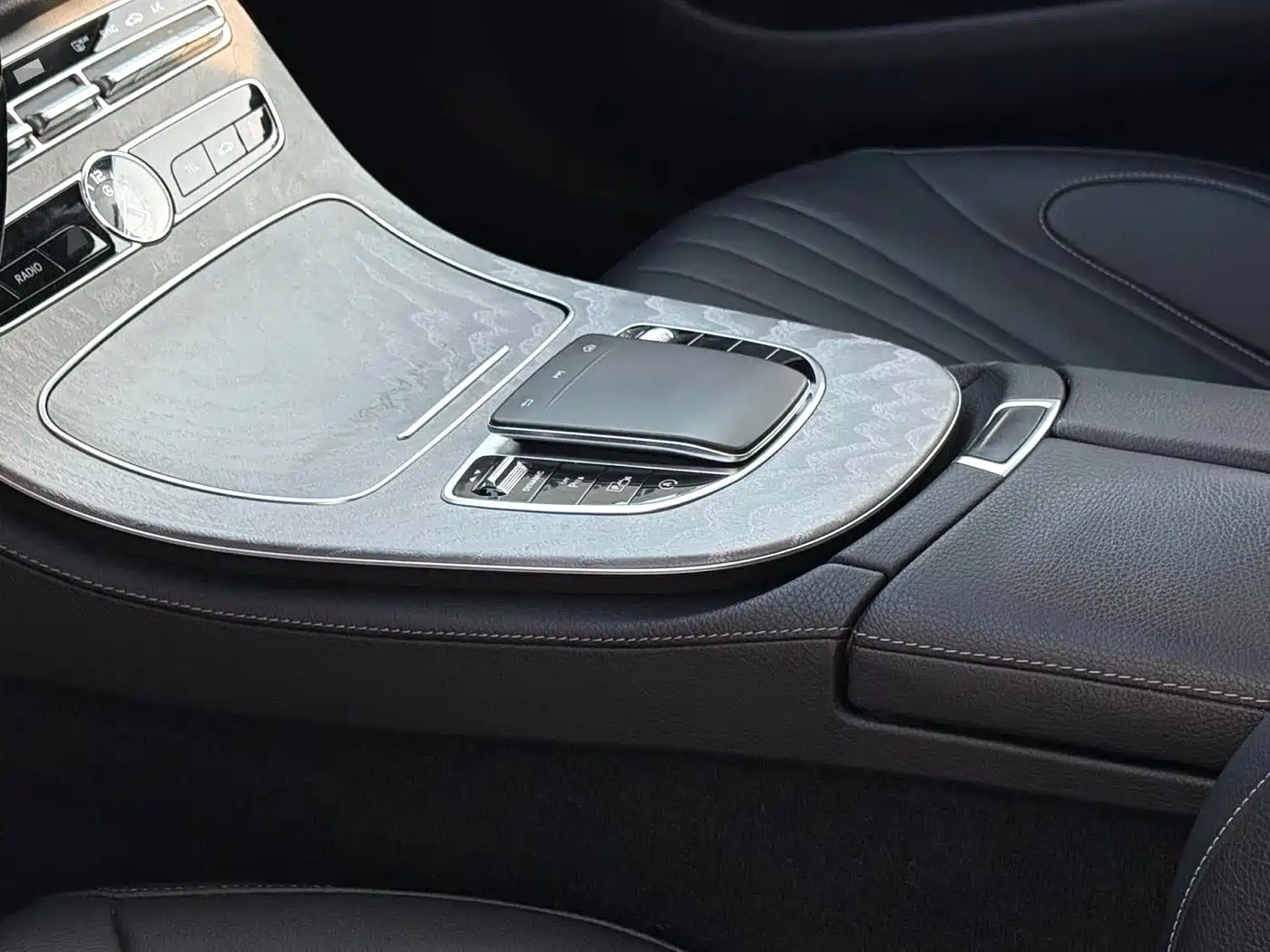 Mercedes-Benz CLS 2018 CLS 300 Dynamic фото 5