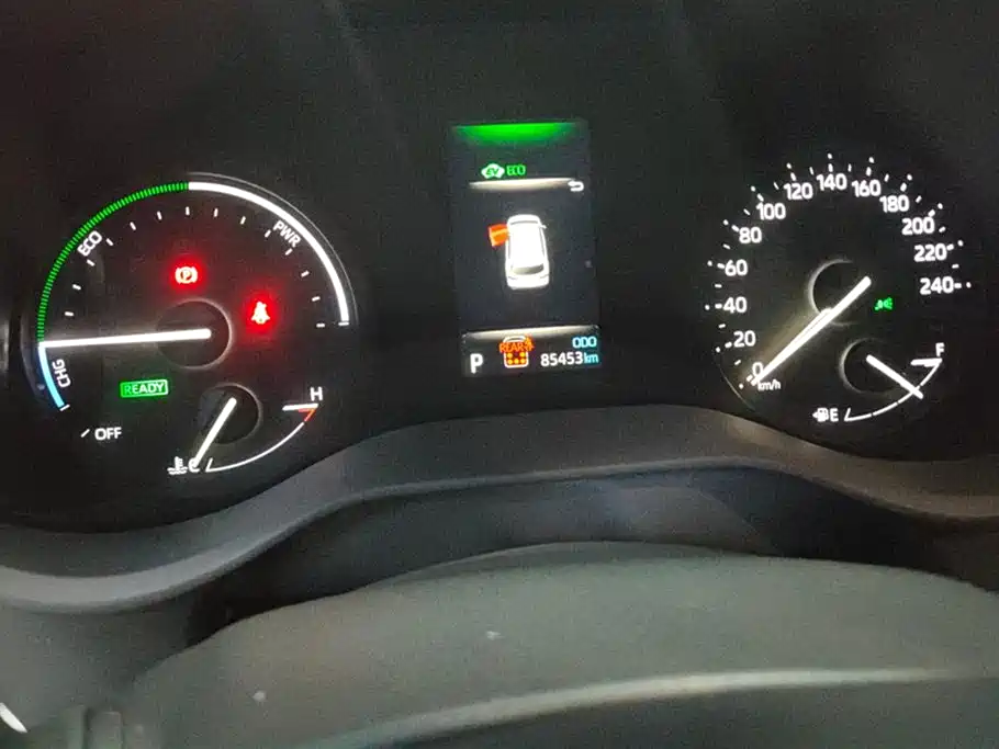 Toyota Sienna 2023 2.5L Hybrid Premium Edition фото 14