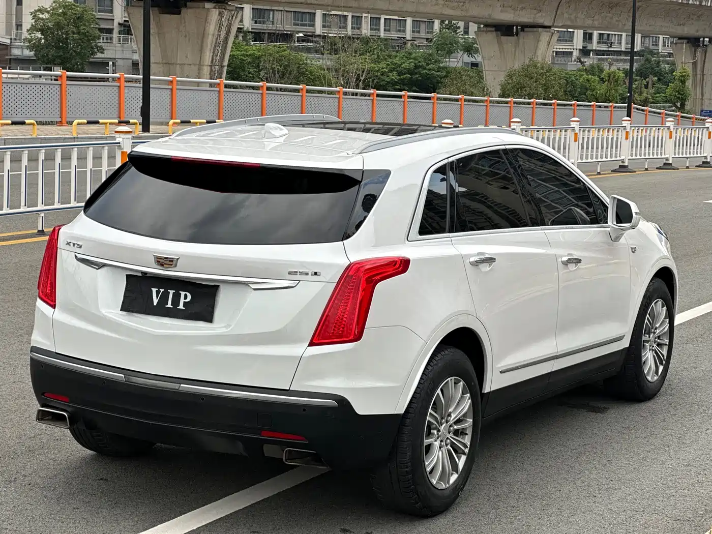 Cadillac XT5 2018 25T Luxury фото 17