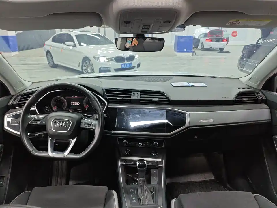 Audi Q3 2022 35 TFSI Fashion Dynamic фото 7